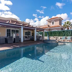 Comfortable Family House With Pool And Jacuzzi Costa De Antigua